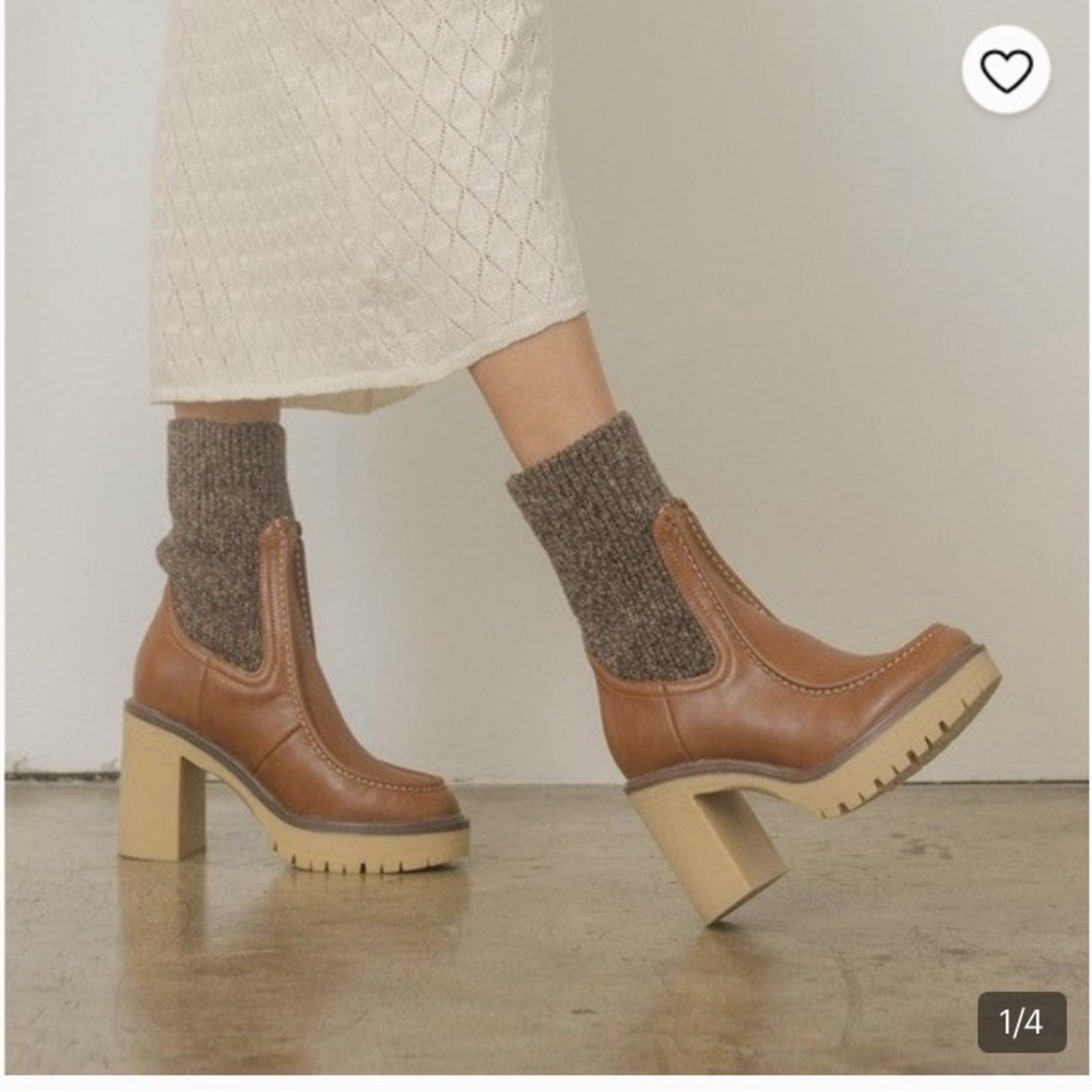 Heeled Platform Sweater Sock Boots - Oasis Society